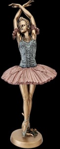 Ballerina skulptur som symbol på styrke og skønhed, perfekt gave til hende